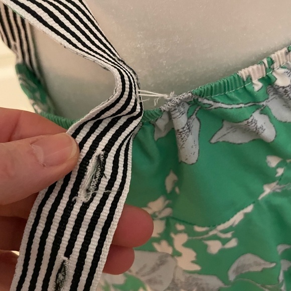 Tuckernuck Lila Apron Floral Green Summer Dress Large - Picture 6 of 9